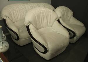 Soffgrupp, soffa 2 fåtöljer