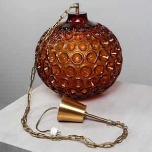 TAKLAMPA, bärnstensfärgat glas, 1960-tal