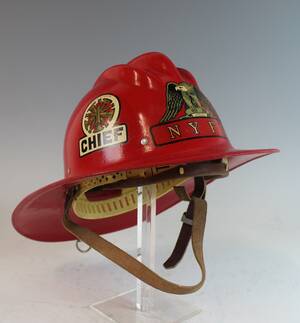 Feuerwehrhelm des New York City Fire Department