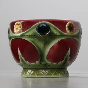 YTTERFODER, jugend, Cacilie, 1900-talets första del