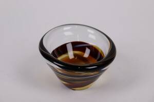 Vicke Lindstrand, Kosta, skål i glas