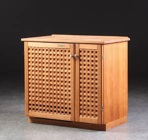 Trip Trap. Minibar af teak 