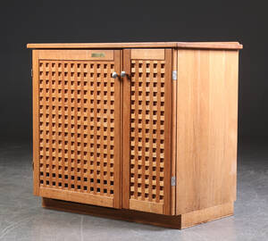 Trip Trap. Minibar af teak 