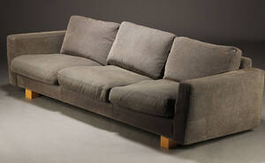 Tre-pers. sofa  Denne vare er sat til omsalg under nyt varenummer 4066553