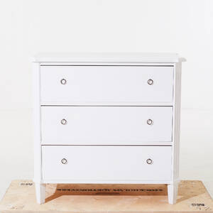 Byrå gustaviansk stil