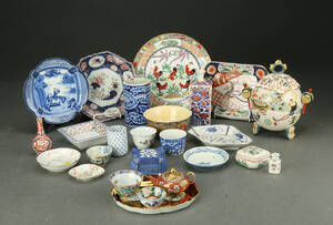 Mindre samling orientalsk porcelæn ca. 22
