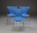 Arne Jacobsen. Tre syverstole, model 3107 3