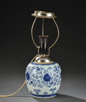 Kinesisk bojan af porcelæn. 1700-tallet.