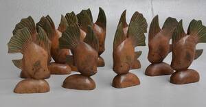 10 fisk af udskåret træ, Java. 10