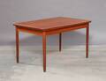  Dansk møbelproducent. Spisebord af teaktræ  Denne vare er sat til omsalg under nyt varenummer 4846870