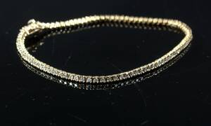 Tennisarmbånd af 14 kt. guld 1.35 ct Denne vare er sat til omsalg under nyt varenummer 4880863