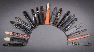 En samling assorterede urremme. 348 Denne vare er sat til omsalg under nyt varenummer 4413359