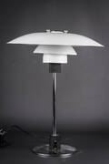 Poul Henningsen. PH 32 bordlampe Chrome.