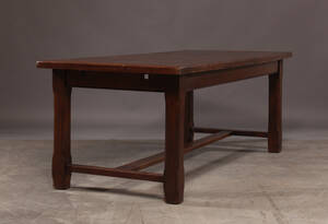 Provence spisebord, egetræ Denne vare er sat til omsalg under nyt varenummer 4411664