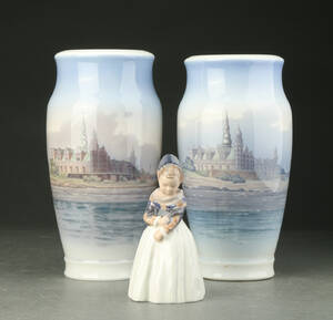 Royal Copenhagen  Kgl. P. To vaser m.fl. 3 