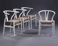 Hans J. Wegner. Fire Y-stole, hvidlakerede, model CH-24. 4