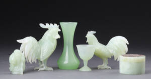 Samling objekt af serpentin samt obsidian Kina 20 årh 6