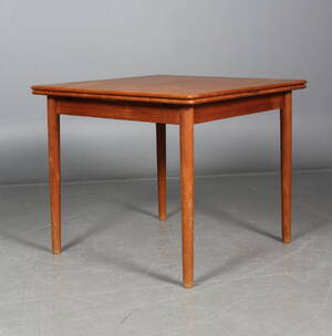 Dansk møbelproducent. Spisebord med hollandsk udtræk, teak.