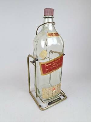 Större Whiskeyflaska i ställ