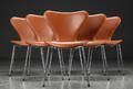 Arne Jacobsen. Seks syverstole model 3107, cognacfarvet læder 6
