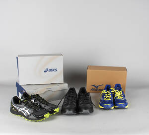 Parti Herrskor, bll Oasics stl 44. 3