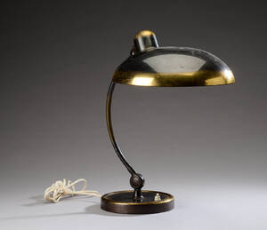 Christian Dell. Kaiser bordlampe, model President af messing.