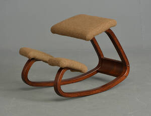 Peter Opsvik. Stokke Balans stol