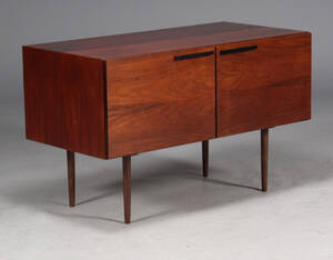 Ib Kofod Larsen. Skænk, palisander 