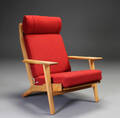 Hans J. Wegner. Højrygget lænestol af eg, model GE290A 