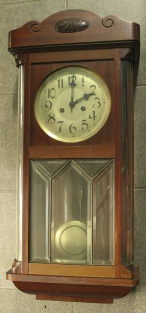 Väggur, tidigt 1900-tal