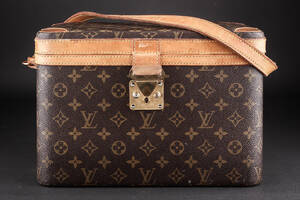Louis Vuitton, Vintage Boite BeautePharmacie