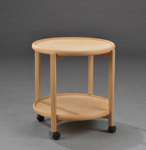 Bakkebord med stel af sæbebehandlet bøgetræ