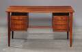 Dansk møbelsnedker. Skrivebord af palisander