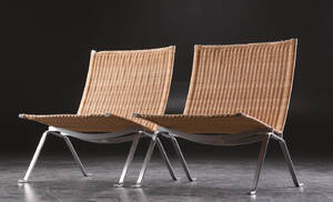 Poul Kjærholm. Par PK22 lænestole, flet af peddigrør 2
