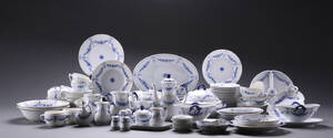Bing  Grøndahl. Empire middags- og kaffeservice af porcelæn 121