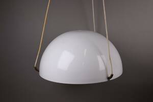 Hans-Agne Jakobsson, Markaryd, taklampa i plast och mässing