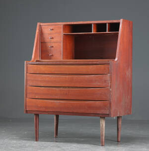 Sekretær af teak, 1950erne, dansk møbelproducent