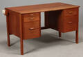 Dansk møbelproducent. Skrivebord af teak