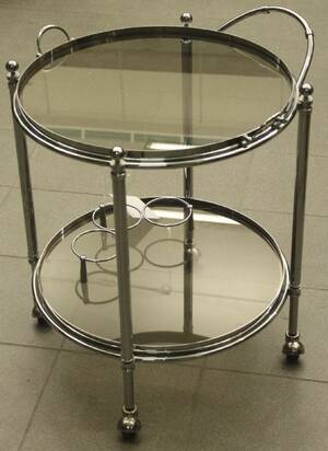 Serveringsvagn, GlasKrom