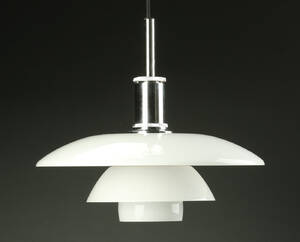 Poul Henningsen. PH 4½-4 pendel 