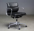 Charles Eames. Soft Pad kontorstol, model EA-217  