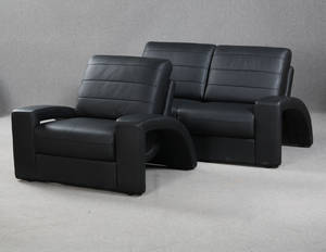 Sofasæt. To-pers. sofa samt hvilestol, sort læder 2