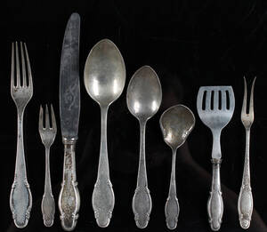 Dele til middagsbestik Frijsenborg af sølv 38