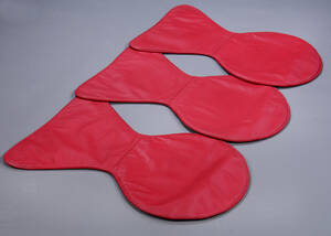 Læderovertræk til Arne Jacobsens 7´erstole, rød  model 3107. 3 Denne vare er sat til omsalg under nyt varenummer 4248562