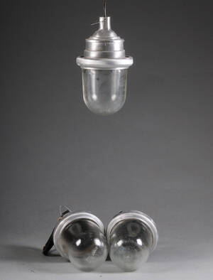 Tre industrielle pendler. 3