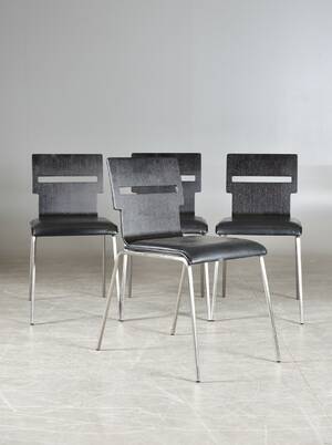 Henrik Bønnelycke. 4 stolar 4