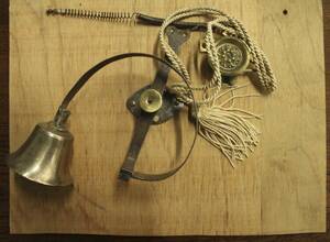 Ringklocka, På platta