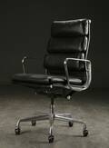 Charles Eames. Soft Pad kontorstol, læder Denne vare er sat til omsalg under nyt varenummer 4903646