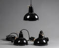 Sæt på tre pendler af sortlakeret metal. 3