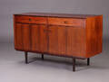 Brouer møbelfabrik. Lav skænk, palisander 